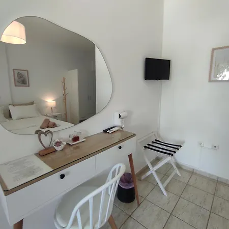 Le Grand Bleu Katápola