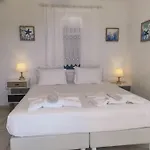 Guest house Le Grand Bleu Katapola
