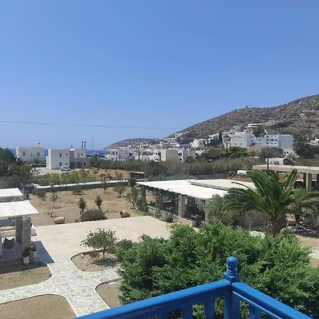 Le Grand Bleu Katapola