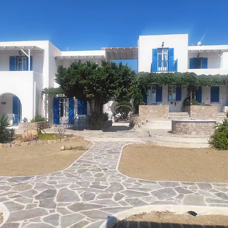 Konukevi Le Grand Bleu Katápola