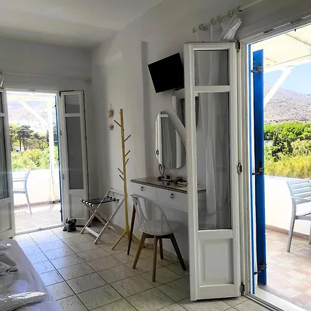Le Grand Bleu Guest house