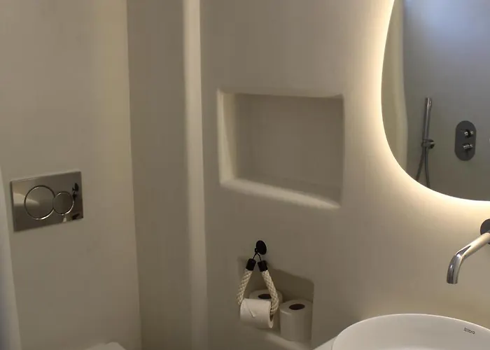 Konukevi Le Grand Bleu Katápola