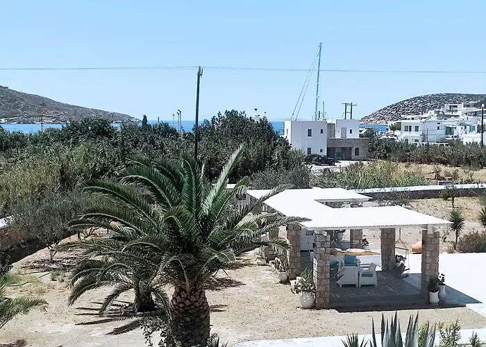 Konukevi Le Grand Bleu Katápola